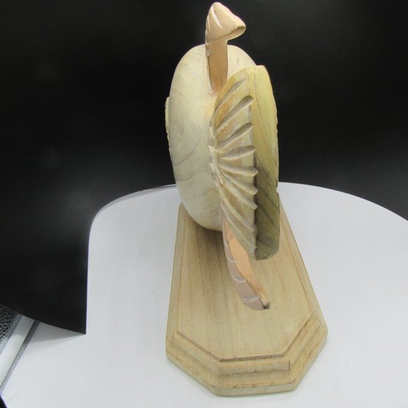 LARGE WOOD CARVED FISH.  APPROX. 15 X 9 INCHES. - Picture 5 of 10